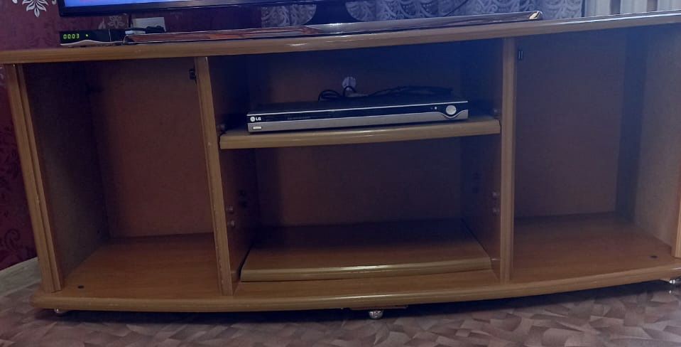 Тумба под телевизор