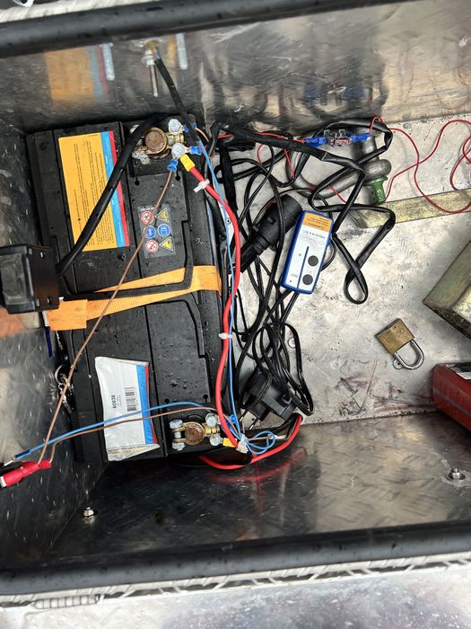 Vand platforma auto 2000kg