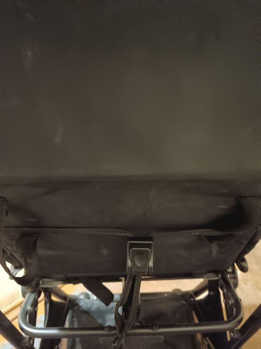 Продаётся прогулочная коляска