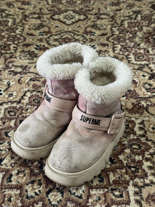 Отдам детскую обувь