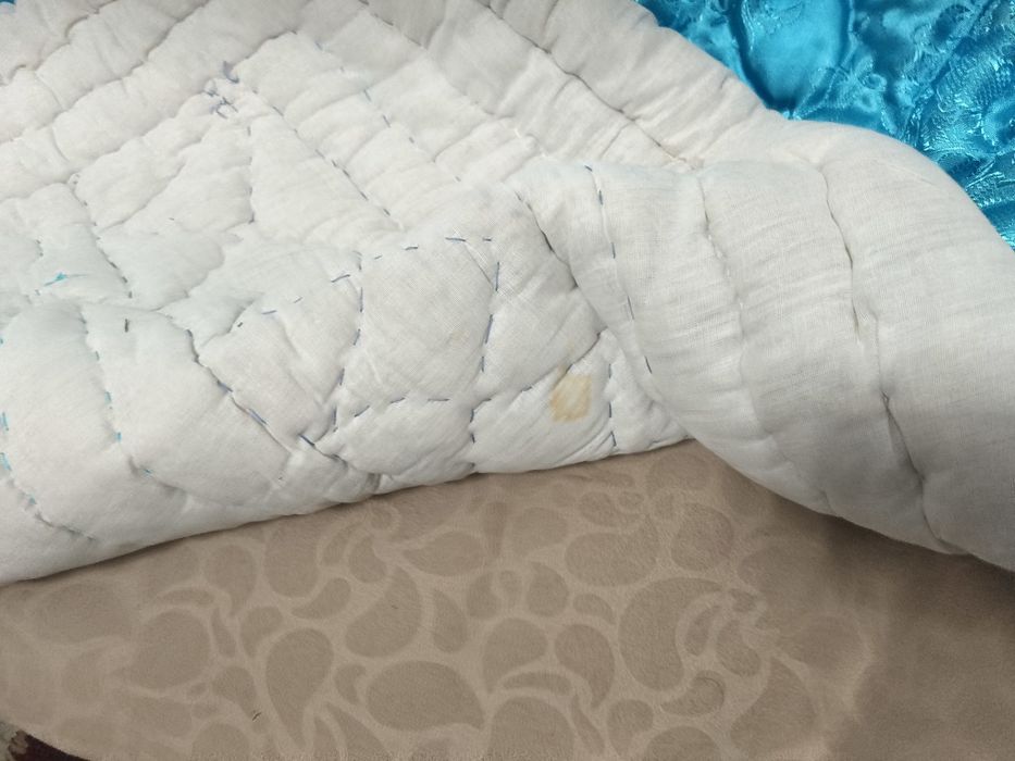 Юргани в син цвят