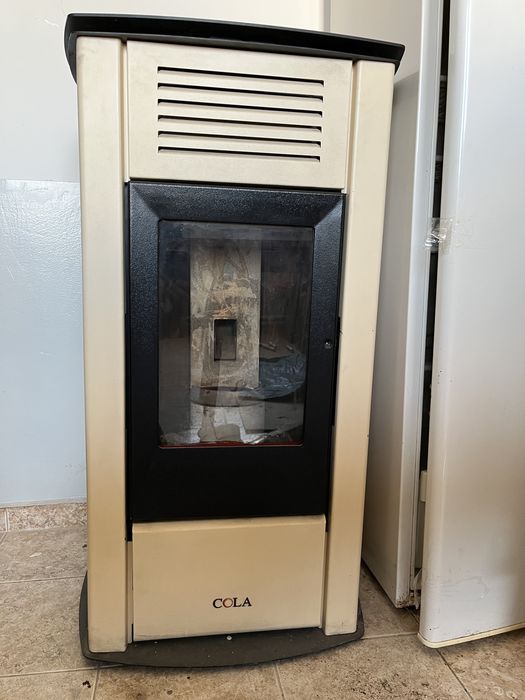 Пелетна камина COLA