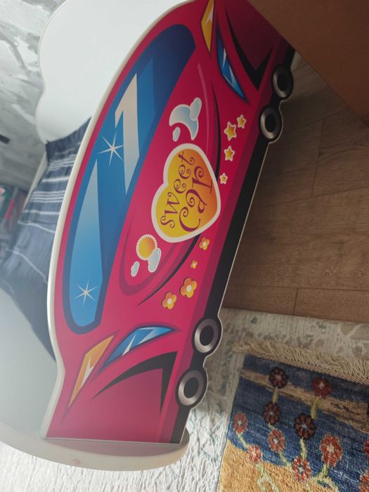 Детская кроватка машинка для девочки 160