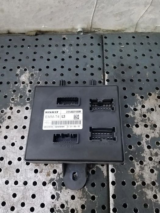 Modul electronic renault captur 1 j5 h5 231a02188r 50ec23f09