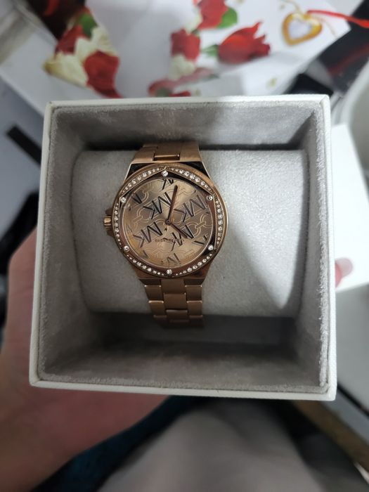 Vând ceas Michael kors