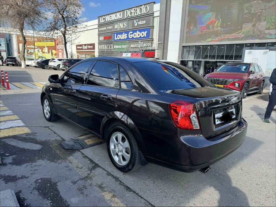 Jentra Choco POLNIY NAVAROT bilan 10$.ulasiz 9.5$ Lyuk bor