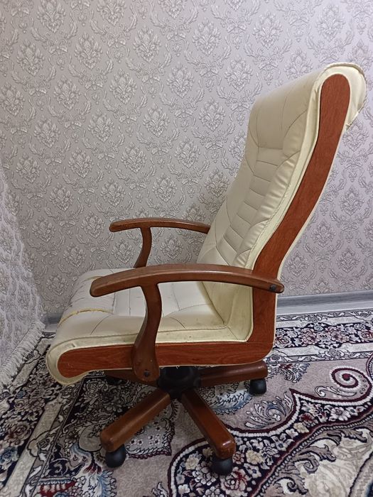 Кресло б/у продается