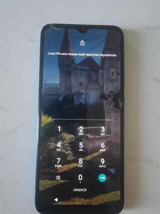 Vând telefon Motorola ecran spart