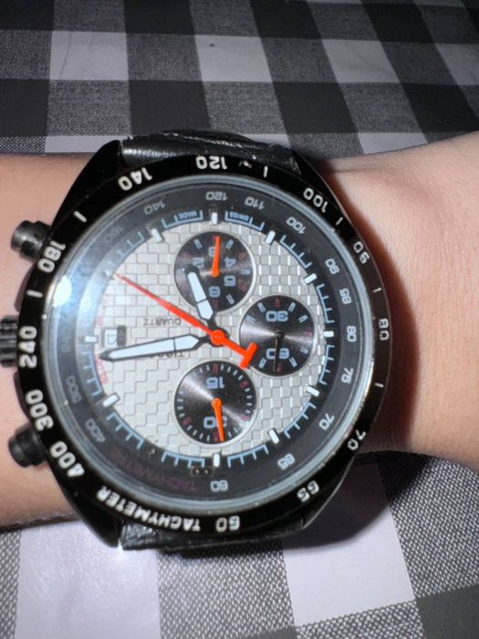 Tissot 1853 часы ,