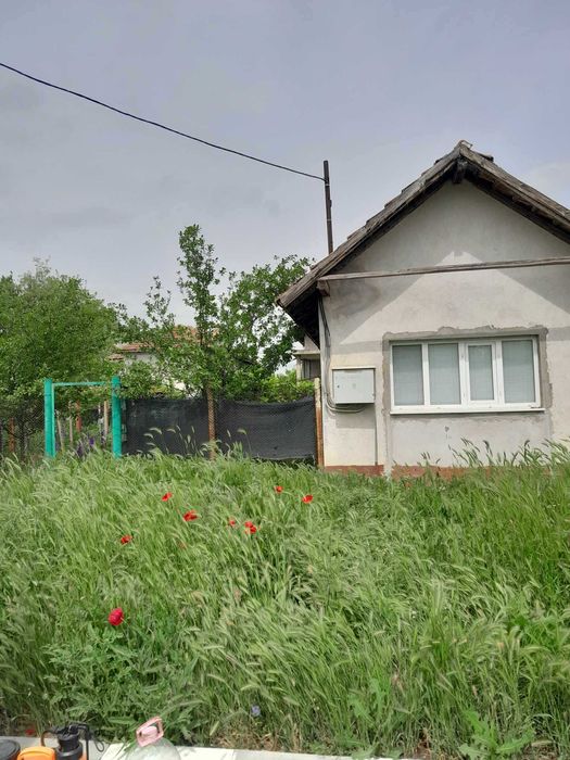Продава се Къща в с. Новачене, Област Плевен - 1367 кв.м за 11 €/кв.м - Снимка #1