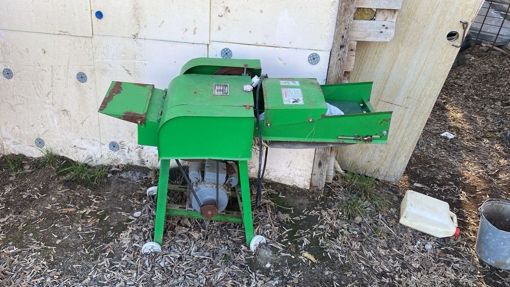 Продам дробилку .