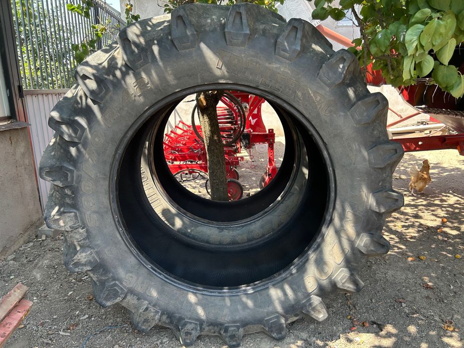 Set 2 Cauciucuri Tractor Trelleborg 580/70 R42 – Model TM700