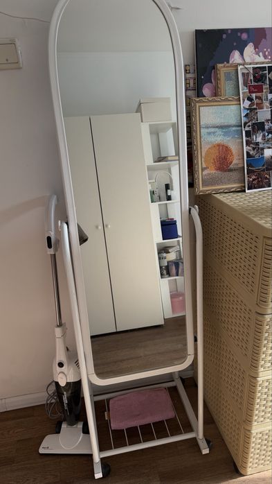 Зеркало, новая, продаю срочно