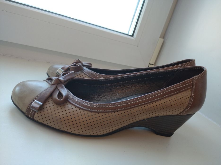 туфли на танкетке,  кожаные