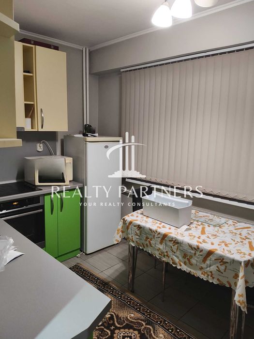 Двустаен апартамент в кв. Изток, гр. Перник