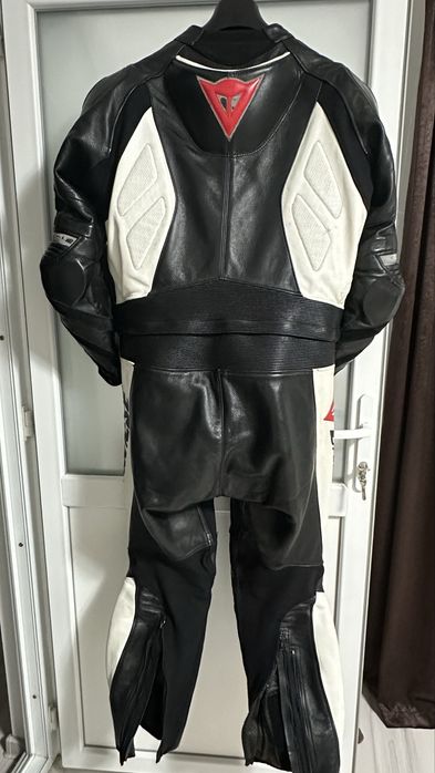 Costum moto Dainese din piele – Bărbat – Mărimea 27