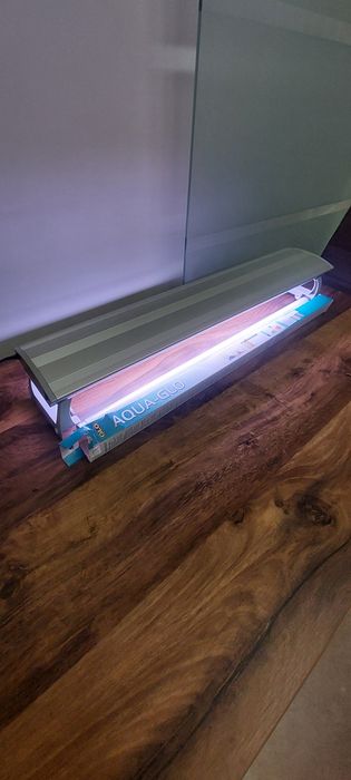 Lampa pentru Acvariu Noua 60 Cm + Tub neon Separat