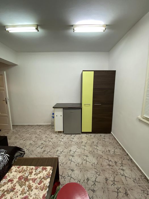 Дава се под наем Едностаен апартамент в Варна, Генералите - 15 кв.м за 219.3 € - Снимка #2