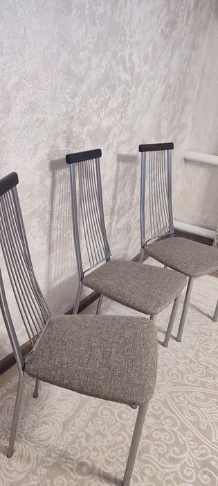 Продам 3 стула .  Состояние отличное.