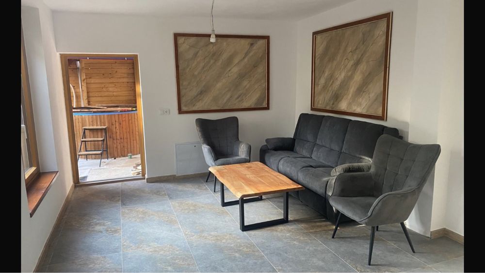 Cabană la Arieseni cu ciubăr,de închiriat