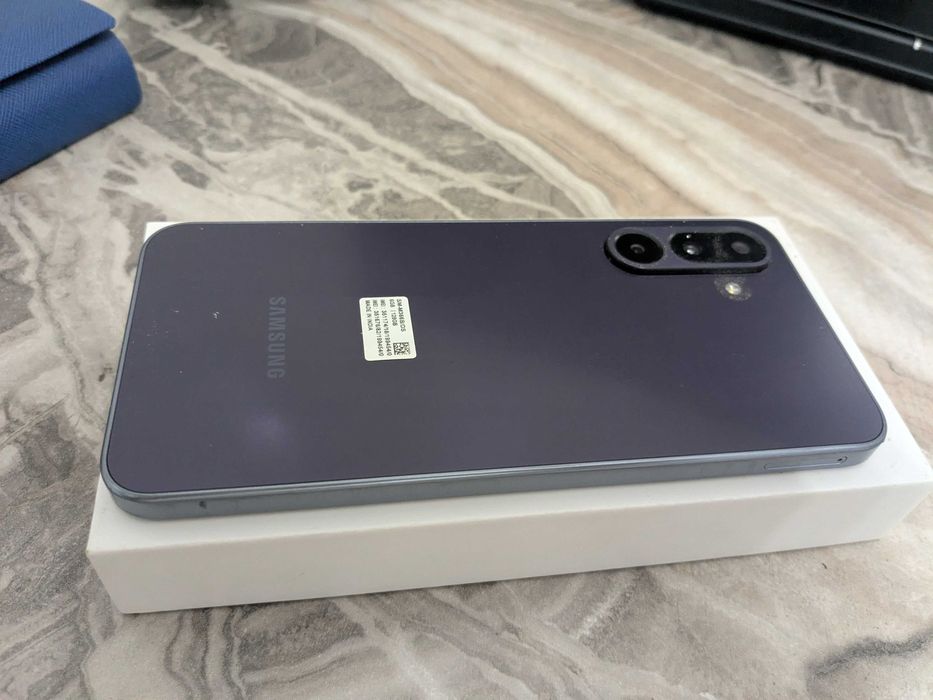 Продам Samsung Galaxy M36 (5G, 6/128 GB)