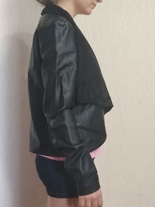 Куртка жакет М черный