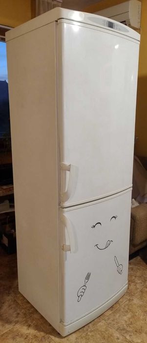 Хладилник Gorenje с долна фризерна част