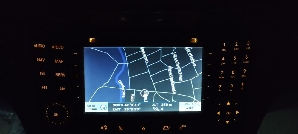 Части за мерцедес w211