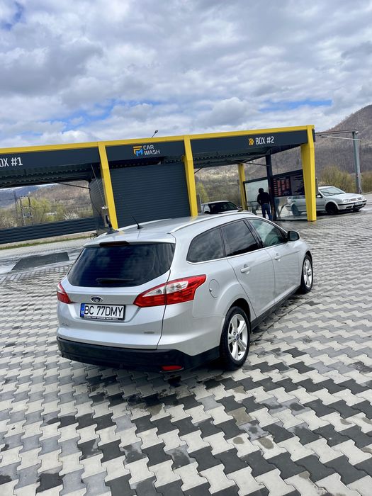 FORD Focus 2012 — imagine 4