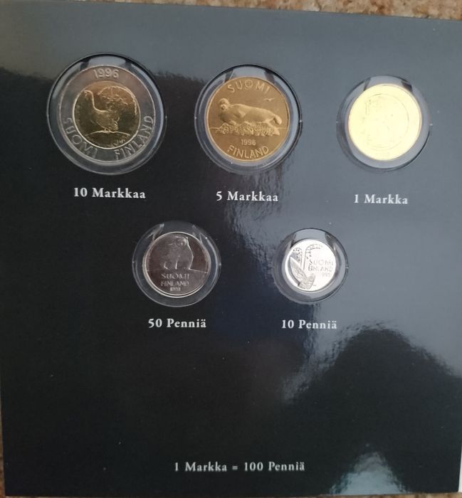 Финландия, албум с монети до и след еврото.