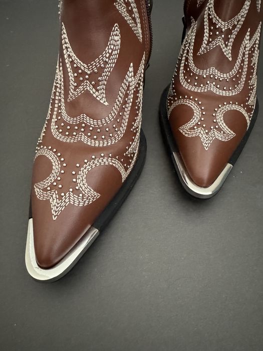 Продам новые кожаные ботинки