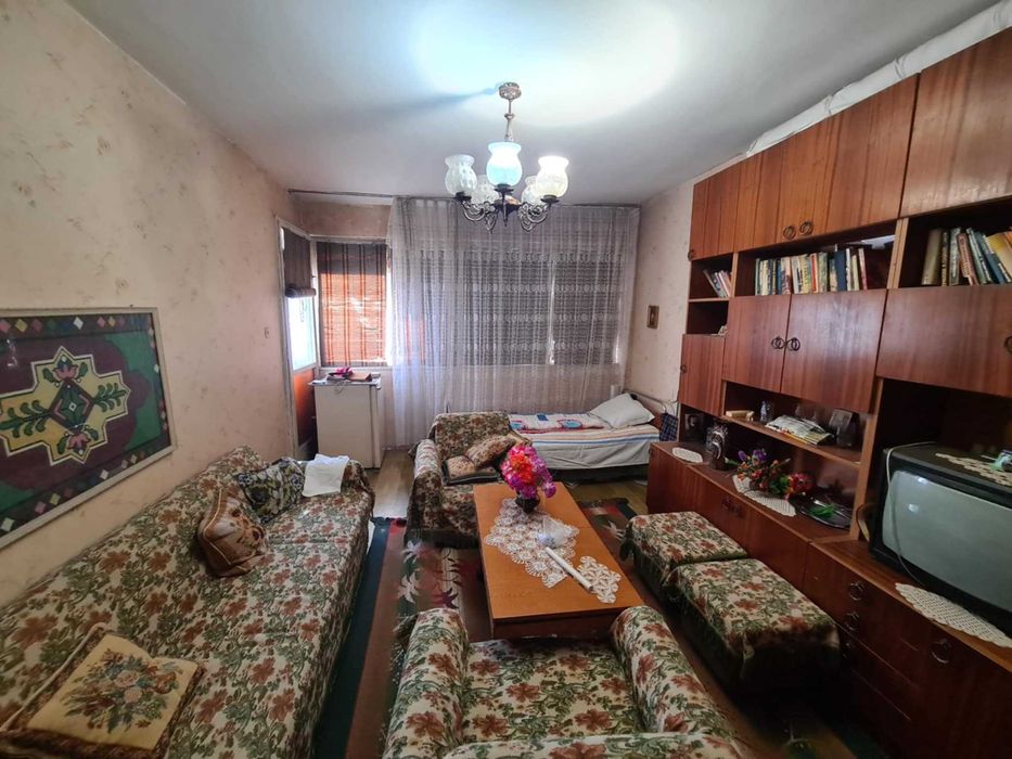 Продава се Едностаен апартамент в Хасково, Център - 44 кв.м за 928 €/кв.м - Снимка #1