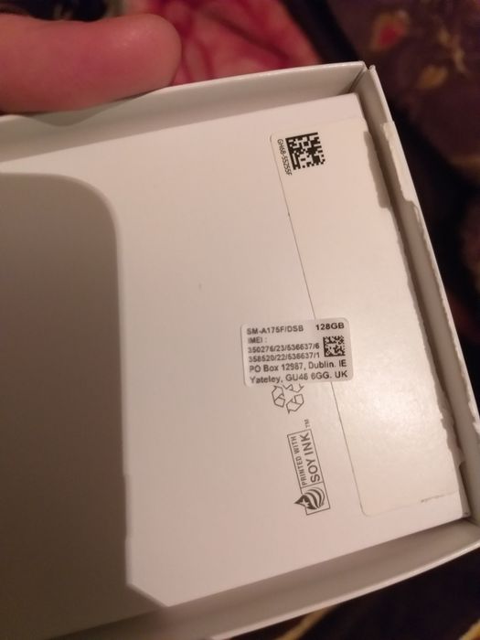 Vand telefon Samsung Nou