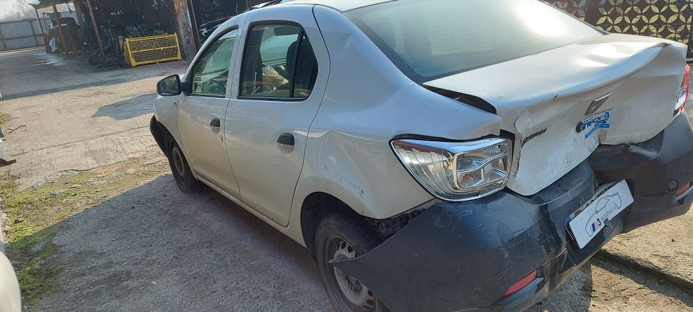 Dezmembrez/piese Logan 2 motor 1.2 16V D4F Alb 2014