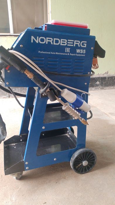 Спутор и рихтовочный молоткы