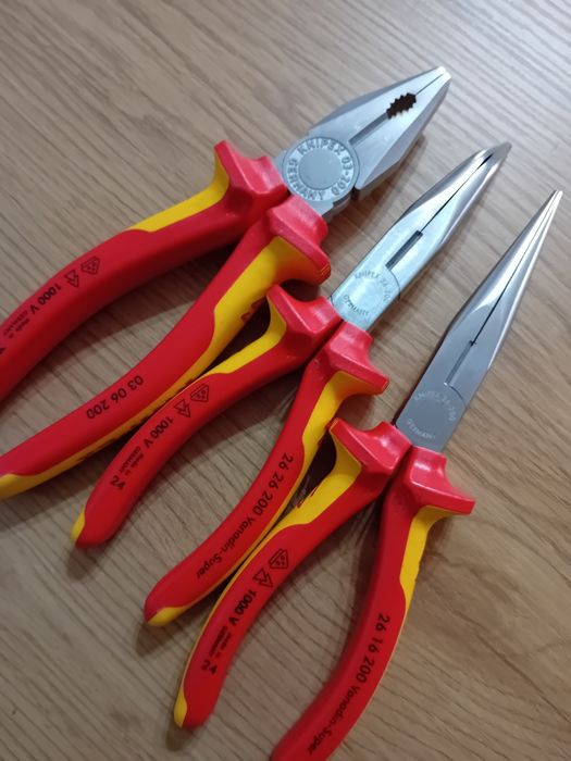 Set profesional Knipex VDE  3pcs