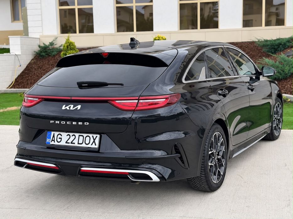 KIA Pro Ceed 2022 — imagine 4