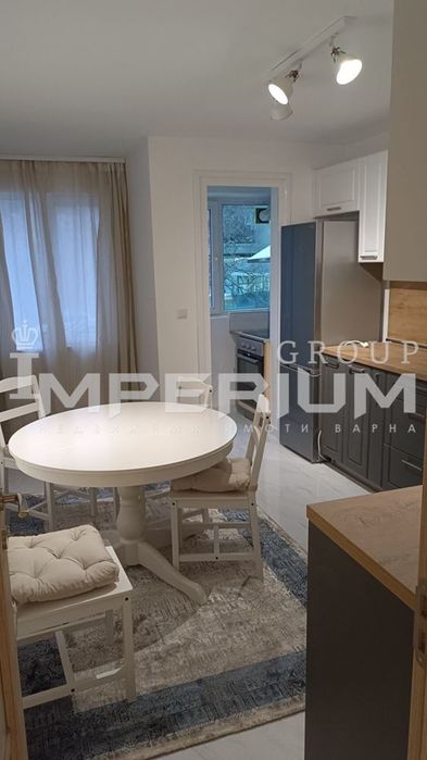 Дава се под наем Тристаен апартамент в Варна, Бриз - 111 кв.м за 797.64 € - Снимка #4