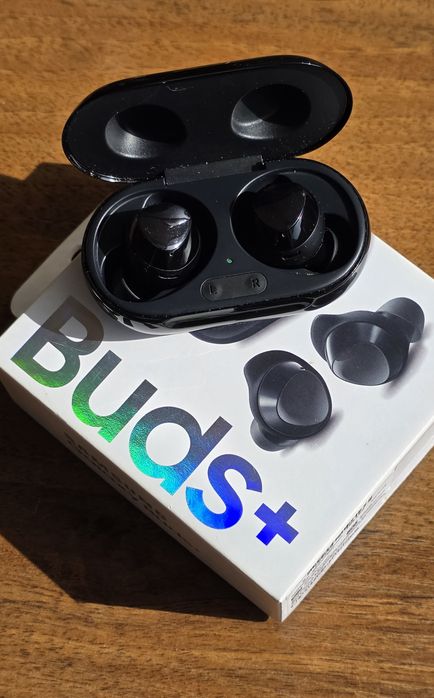 Наушники Samsung Buds+