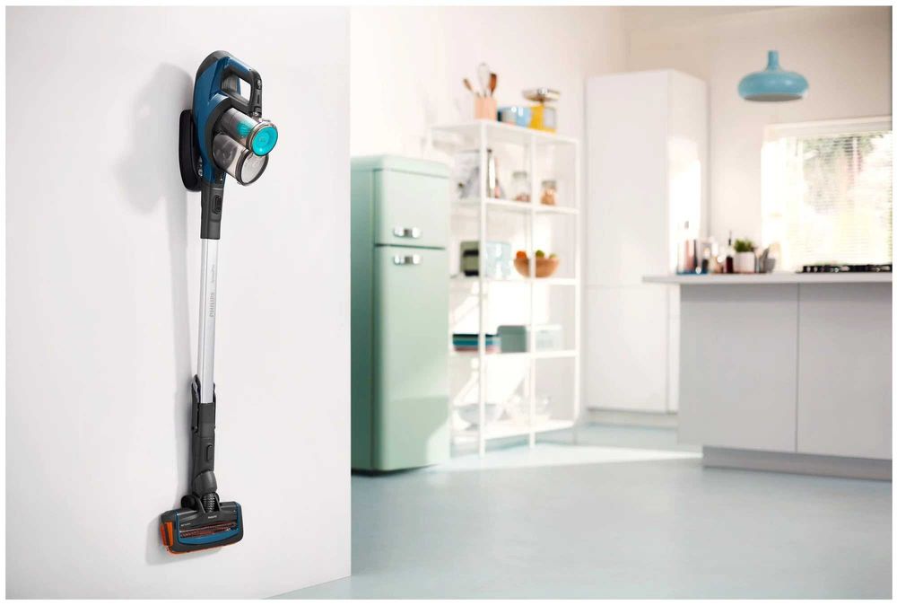 Продаю новые вертикальные пылесосы Philips FC6718