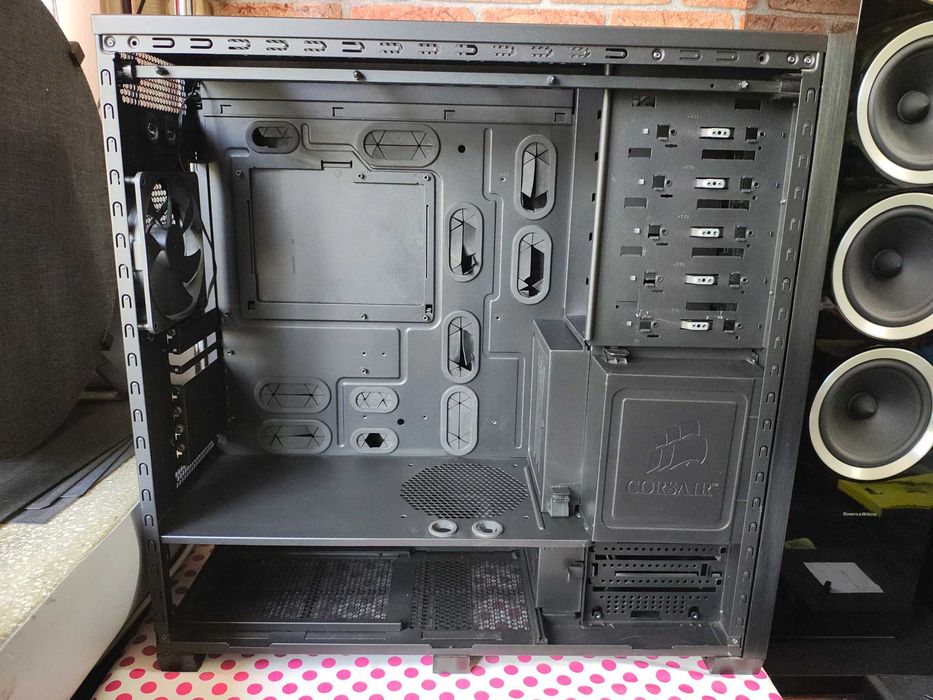 Carcasa PC FullTower Corsair Obsidian 800D.