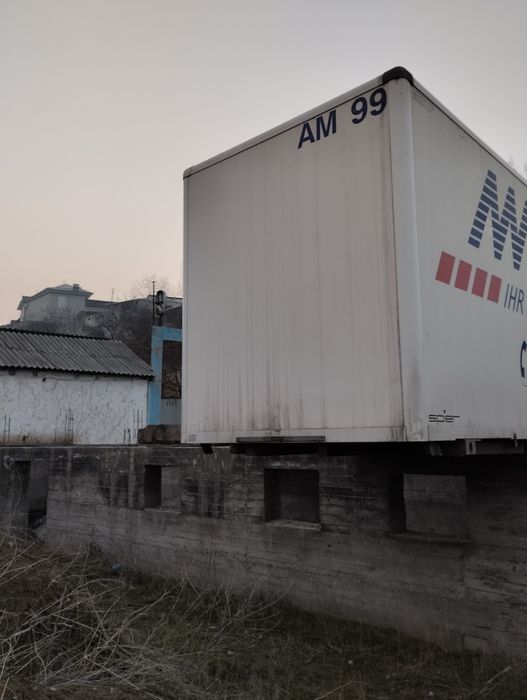 Kuzov izotermicheskiy