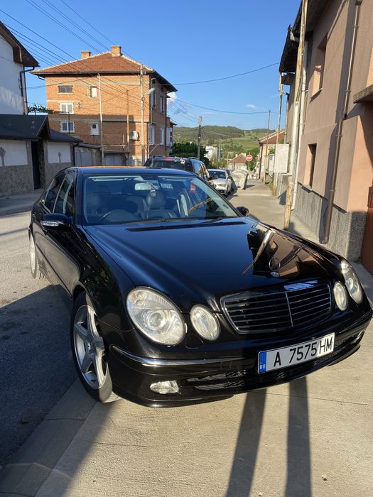 Mercedes E320 2002г. с газ
