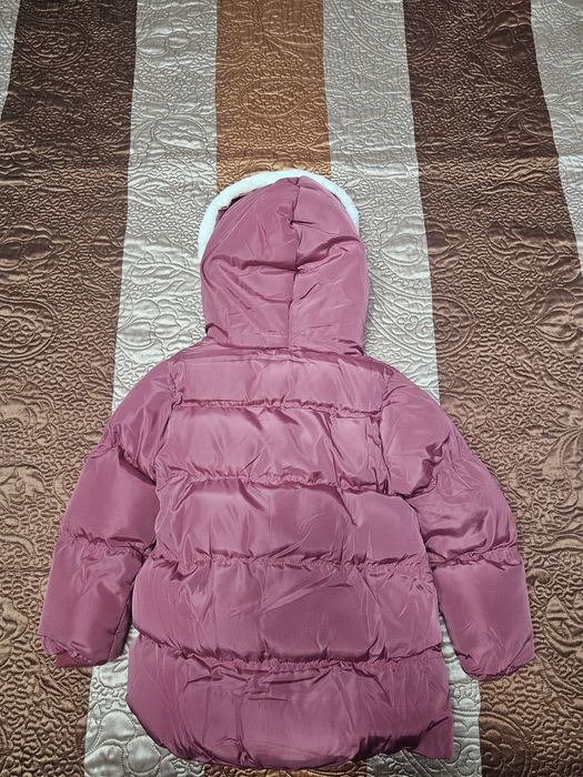 De vânzare geacă fetiță