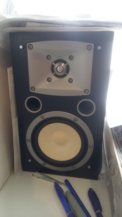 Акустика Yamaha ns 2hx .