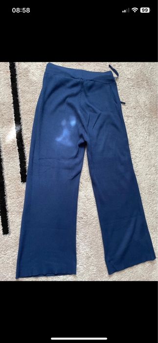 Pantaloni lejeri Stradivarius