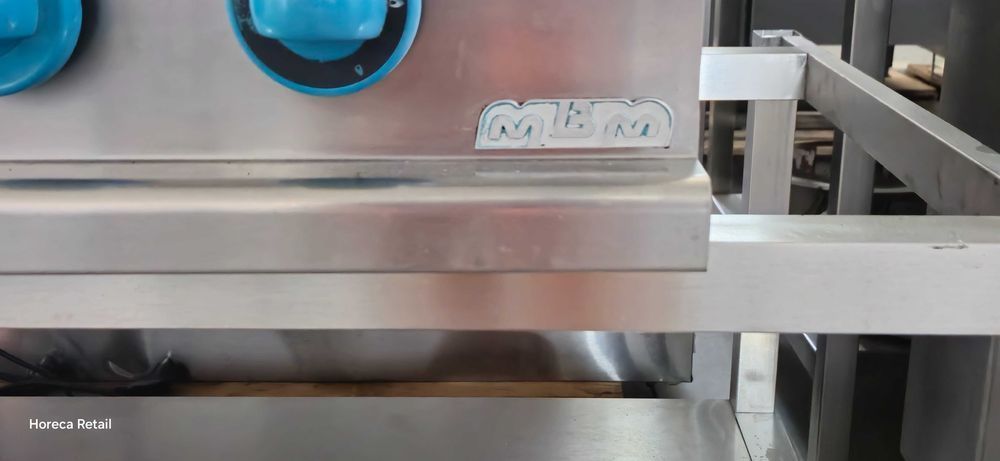 Aragaz profesional 4 onchiuri de banc inox Retea sau GPL