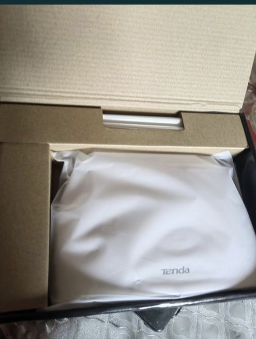 Router wi-fi tenda 4 g sim Nou