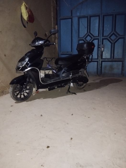 Skuter sotiladi.kavalo