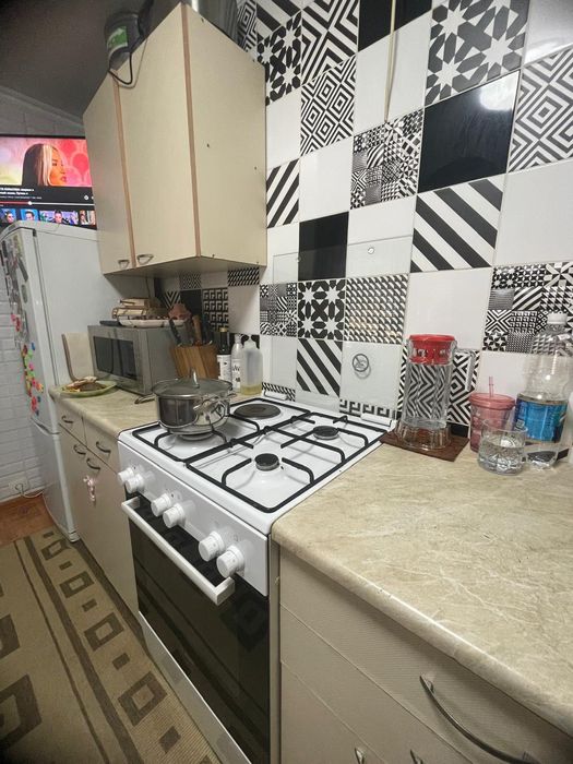 Два дома с большим участком